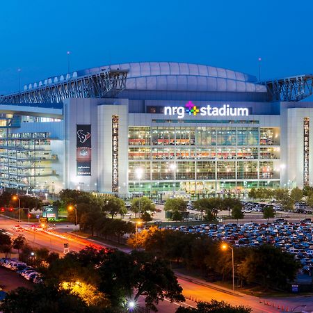 Wyndham Houston Near Nrg Park/Medical Center Hotel Exterior photo